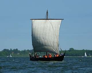 Wikingerschiff Sigyn auf See
