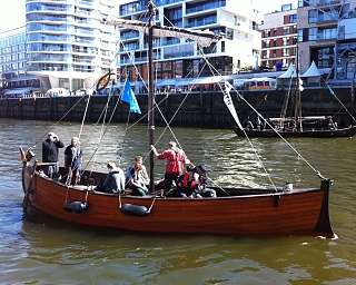 Kirchentag HH Jesusboot und Sigyn in Hamburg auf der Elbe